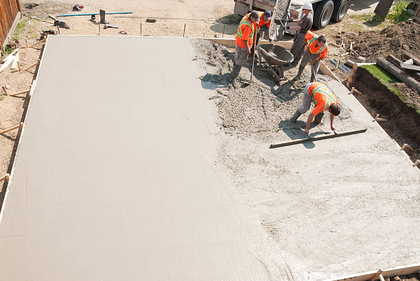 Best Driveway Concrete Repair  in Havana, FL